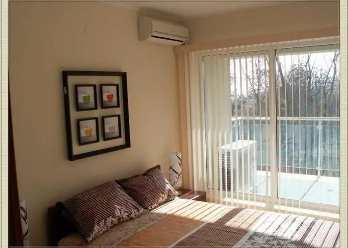 Complex Aquamarine Aparthotel 3*