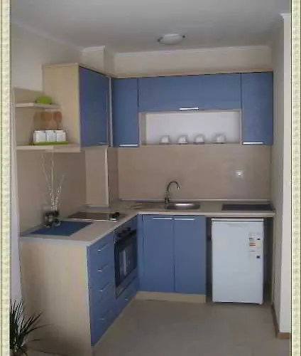 Aparthotel Complex Aquamarine 3*