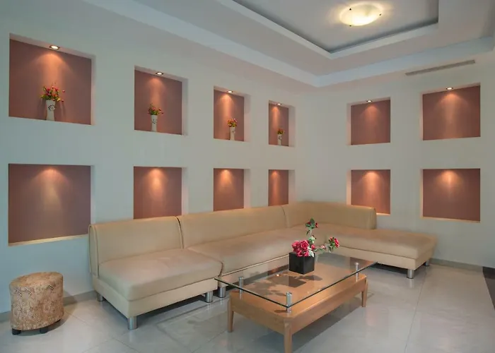 Complex Aquamarine Aparthotel